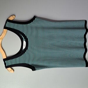 Misook Top Size Medium